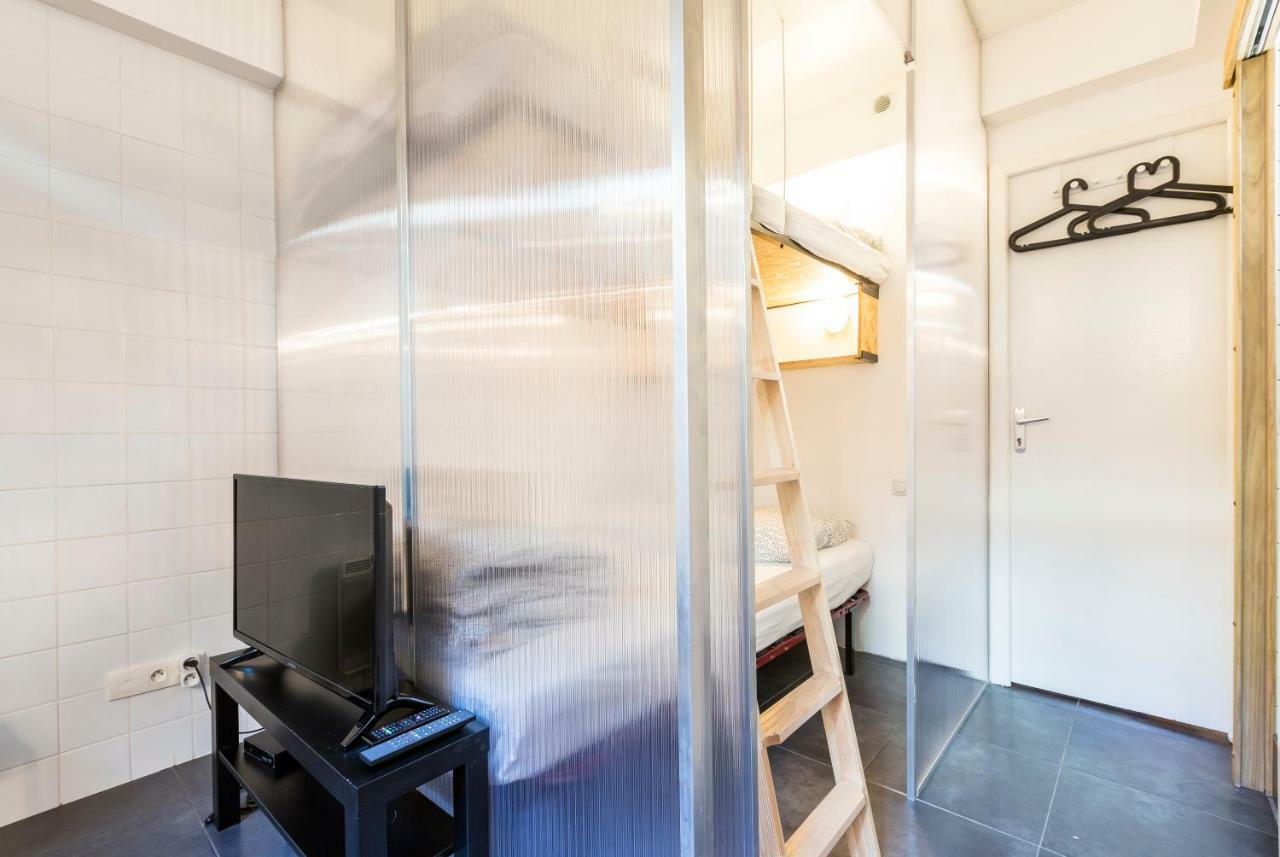 Attractive 25 M2 In A Central District Париж Екстериор снимка