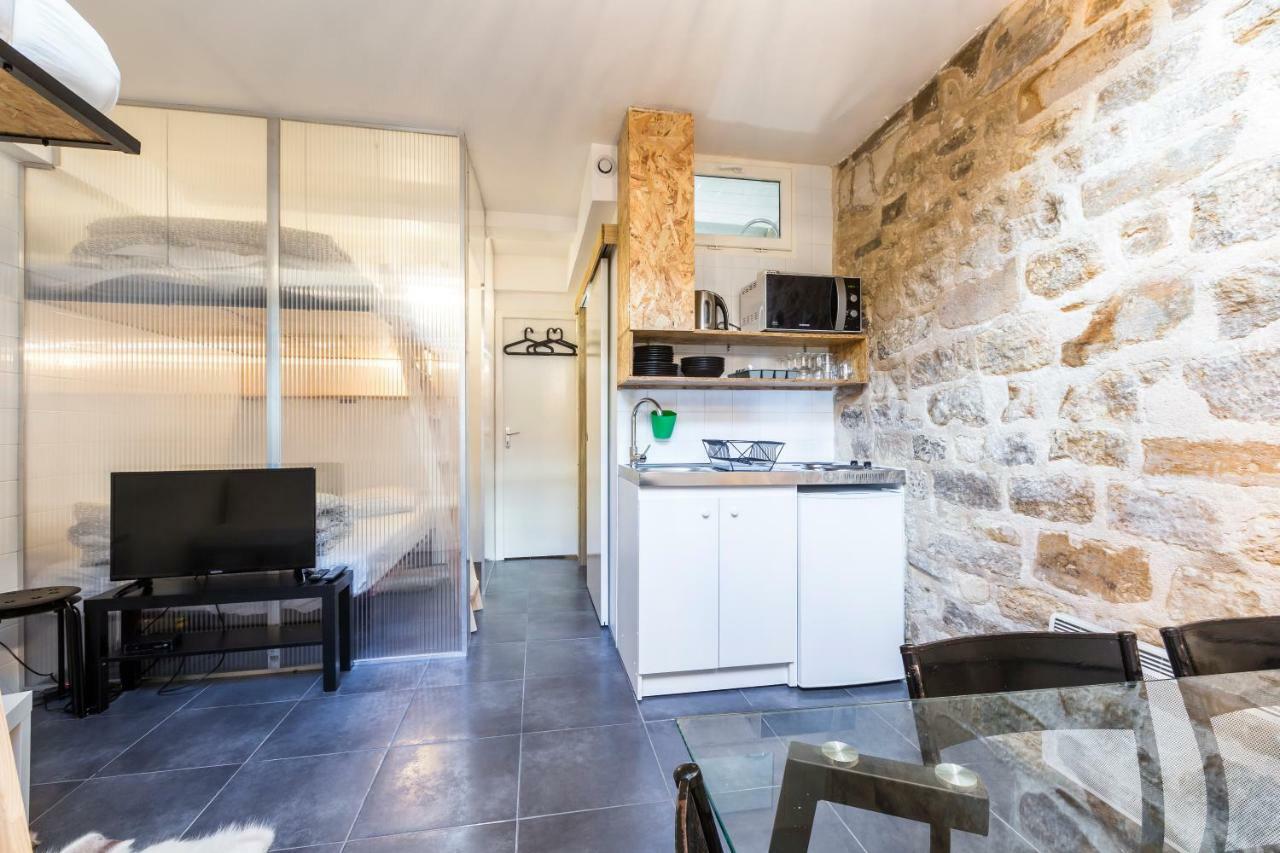Attractive 25 M2 In A Central District Париж Екстериор снимка